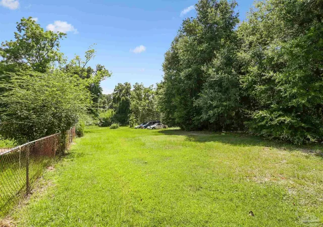 Photo 4 of Land for sale at 8251 Mobile Hwy, Pensacola, FL 32526 | MLS# 667797 | Listing updated on 2026-07-10