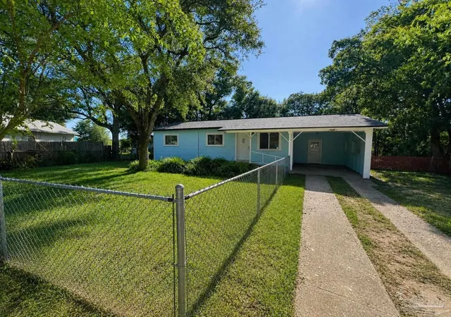 Photo 2 of Single family home for sale at 232 Alton Rd, Pensacola, FL 32507 | MLS# 685388 | Listing updated on 2026-09-12