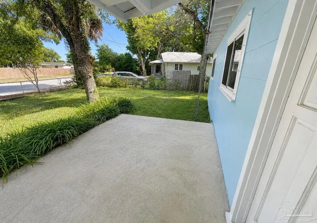 Photo 3 of Single family home for sale at 232 Alton Rd, Pensacola, FL 32507 | MLS# 685388 | Listing updated on 2026-09-12