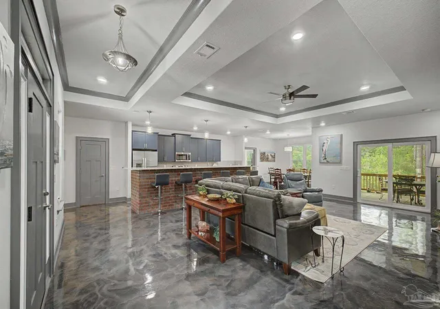 Photo 4 of Single family home for sale at 4997 Timber Ridge Dr, Milton, FL 32571 | MLS# 683933 | Listing updated on 2026-08-21