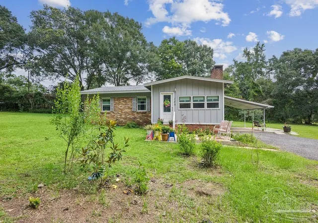 Homes for sale in Cantonment, FL | 148 San Carlos Rd, Cantonment, FL 32533 | MLS# 685103