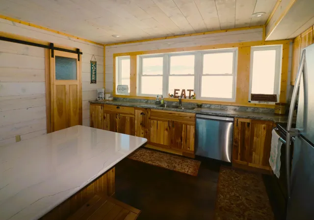 4th image of 37 Lind Ln, White Sulphur Springs, MT 59645 | MLS# 22201839