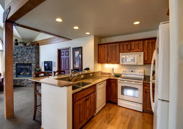 5th image of 1025 St Andrews Dr, Columbia Falls, MT 59912 | MLS# 22117008