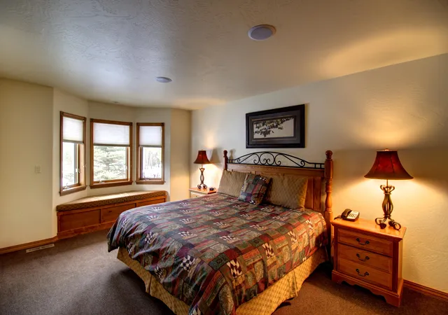 5th image of 1009 St Andrews Dr #Unit 51T Wk 40, Columbia Falls, MT 59912 | MLS# 22018391