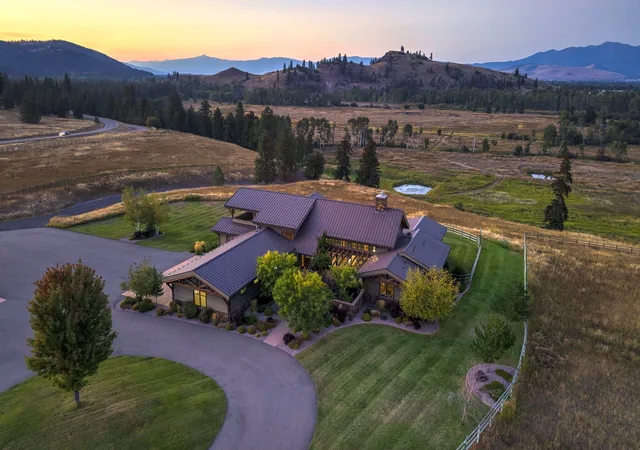 3rd image of 4474 Blue Mountain Rd, Missoula, MT 59804 | MLS# 30023440