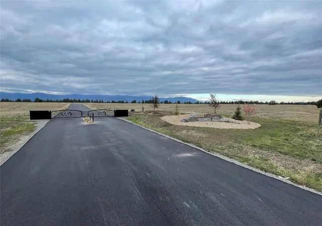 Homes for sale in Eureka, MT | 115 Grande Vista Dr #Lot 17, Eureka, MT 59917 | MLS# 30025672