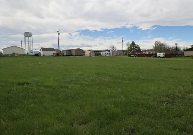 Homes for sale in Valier, MT | 922 Marias Ave, Valier, MT 59486 | MLS# 30026407