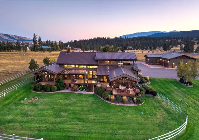 Homes for sale in Missoula, MT | 4474 Blue Mountain Rd, Missoula, MT 59804 | MLS# 30028333
