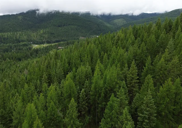 1st image of 318 Lone Star Trl, Kalispell, MT 59901 | MLS# 30028111