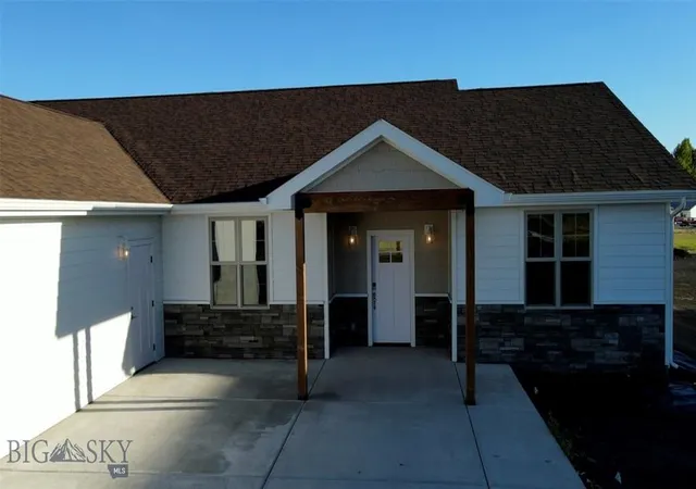 Homes for sale in Deer Lodge, MT | 1020 Sagebrush Ln, Deer Lodge, MT 59722 | MLS# 30034369