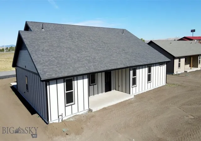 Homes for sale in Deer Lodge, MT | 1002 Sagebrush Ln, Deer Lodge, MT 59722 | MLS# 30034383