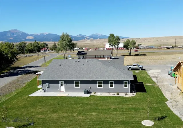 Homes for sale in Deer Lodge, MT | 622 Sagebrush Ln, Deer Lodge, MT 59722 | MLS# 30034438