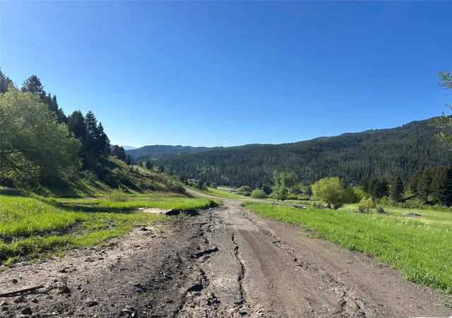Photo 4 of House for sale at Nhn Chestnut Rd, Bozeman, MT 59715 | MLS# 30035129 | Listing updated on 2026-09-25