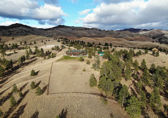 Photo 3 of Single family home for sale at 4220 Sunset Ridge Dr, Helena, MT 59602 | MLS# 30036087 | Listing updated on 2026-07-01