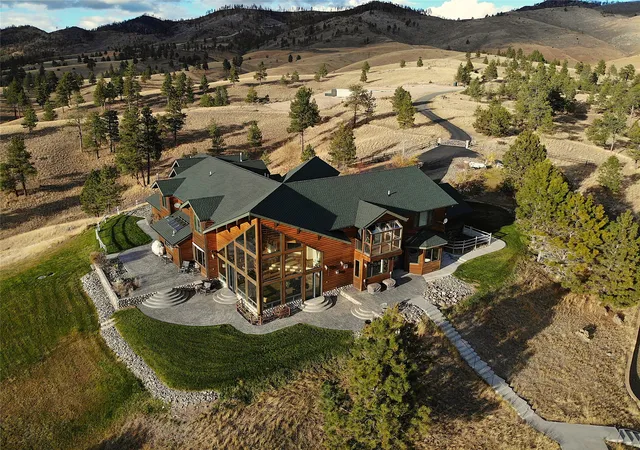 Photo 4 of Single family home for sale at 4220 Sunset Ridge Dr, Helena, MT 59602 | MLS# 30036087 | Listing updated on 2026-07-01