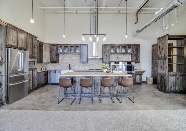 Homes for sale in Billings, MT | 1363 Montana Ave #301, Billings, MT 59101 | MLS# 30039032