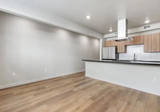 Homes for sale in Butte, MT | 59 E Park St #204, Butte, MT 59701 | MLS# 30039642