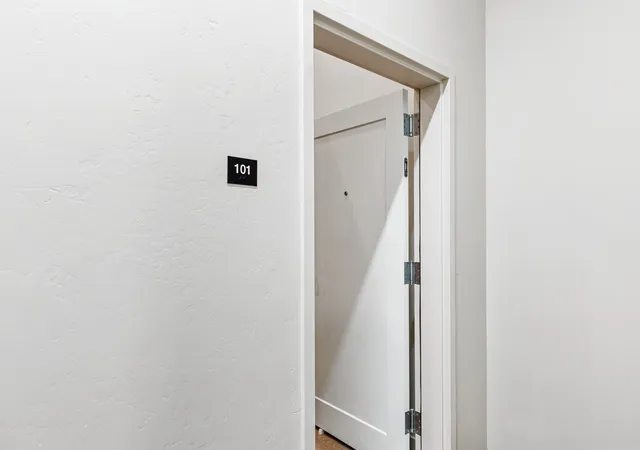 2nd image of 59 E Park St #101, Butte, MT 59701 | MLS# 30039553