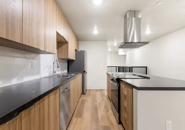 4th image of 59 E Park St #102, Butte, MT 59701 | MLS# 30039552