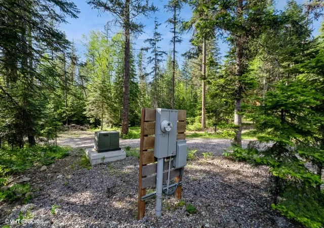 5th image of 19132 High Road Ln, Bigfork, MT 59911 | MLS# 30040778