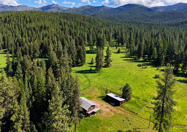 Homes for sale in Huson, MT | 31200 Ninemile Rd, Huson, MT 59846 | MLS# 30041610