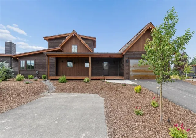 2nd image of 1615 Wilderness Club Dr, Eureka, MT 59917 | MLS# 30043521