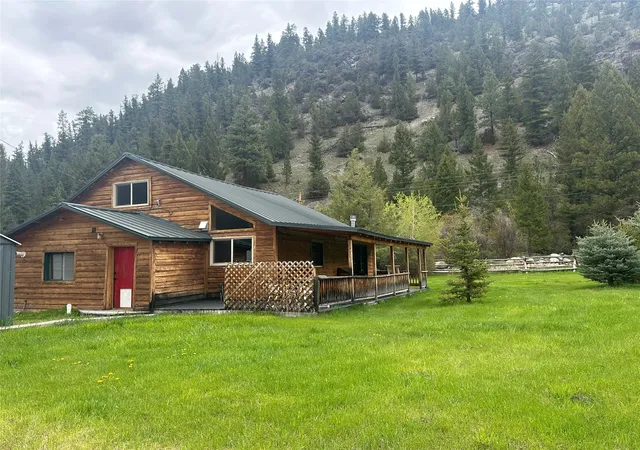 Homes for sale in Philipsburg, MT | 28 Princeton Rd, Philipsburg, MT 59858 | MLS# 30044471