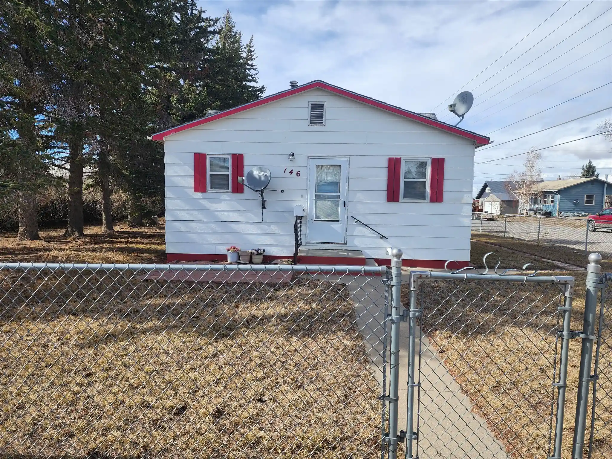 Photo 1 of Single family home for sale at 146 3rd Avenue Nw, Cut Bank, MT 59427 | MLS# 30046989 | Listing updated on 2026-10-16