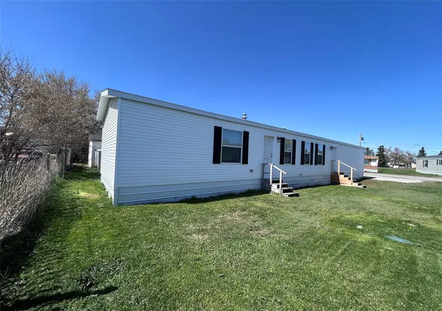 Photo 3 of Single family home for sale at 1340 Willow Glen Dr #23, Kalispell, MT 59901 | MLS# 30047249 | Listing updated on 2026-07-07
