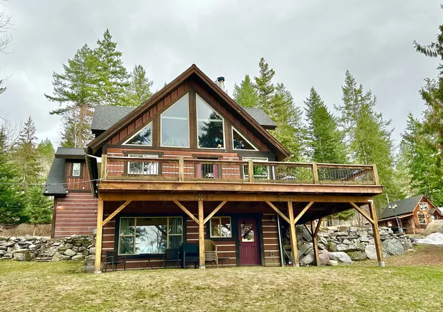 Homes for sale in Ronan, MT | 41510 Canal Rd, Ronan, MT 59864 | MLS# 30047472