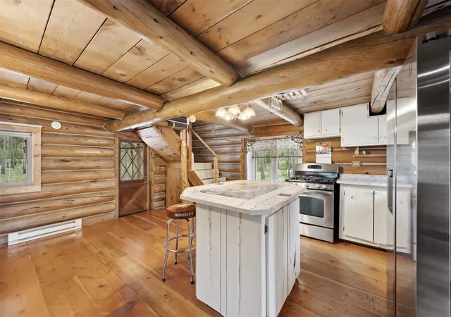 4th image of 1441 Bonanza Dr, Sula, MT 59871 | MLS# 30047869