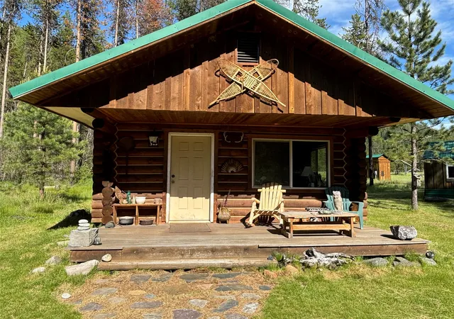 Homes for sale in Alberton, MT | 127 Lonely Moose Ln, Alberton, MT 59820 | MLS# 30050176