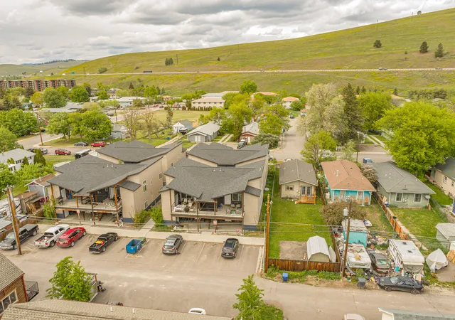 4th image of 819 Charlo St, Missoula, MT 59802 | MLS# 30050271