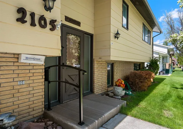 2nd image of 2105 Lincoln St, Anaconda, MT 59711 | MLS# 30051342