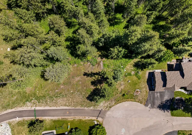 2nd image of 394 Windsor Ct, Bigfork, MT 59911 | MLS# 30051037