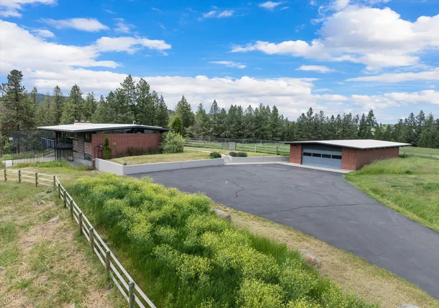 5th image of 1695 Whalebone Dr, Kalispell, MT 59901 | MLS# 30052060