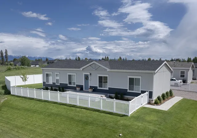 Homes for sale in Kalispell, MT | 142 Otter Pl, Kalispell, MT 59901 | MLS# 30052540
