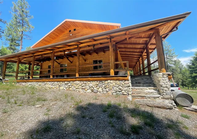 4th image of 560 Hayes Creek Rd, Hamilton, MT 59840 | MLS# 30053121