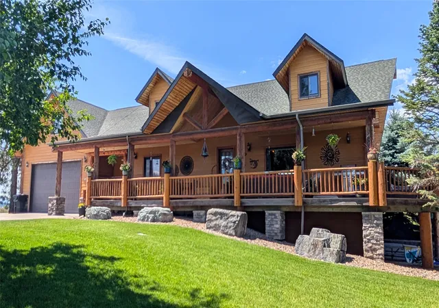 2nd image of 115 Wishart Rd, Columbia Falls, MT 59912 | MLS# 30053694