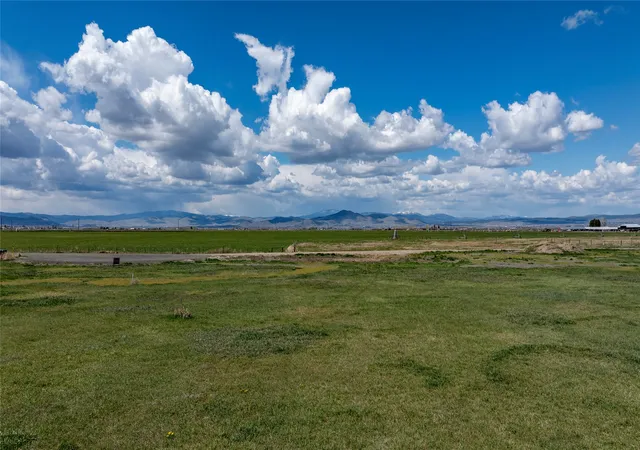 39th image of 4199 Fox Hollow Dr, Helena, MT 59602 | MLS# 30053038