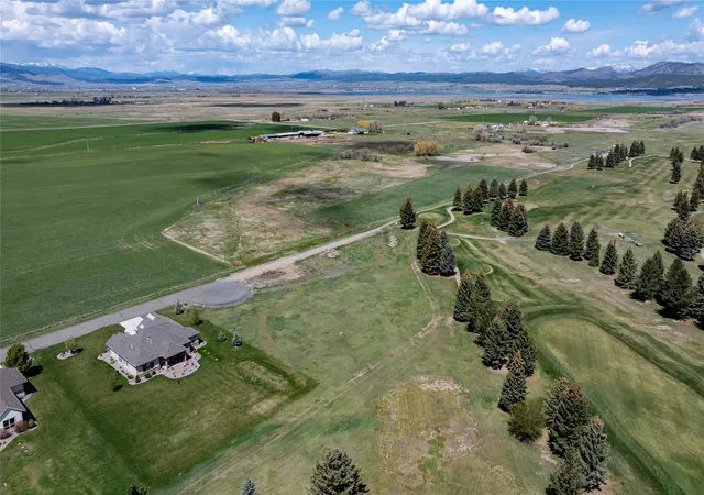 3rd image of 4199 Fox Hollow Dr, Helena, MT 59602 | MLS# 30053038