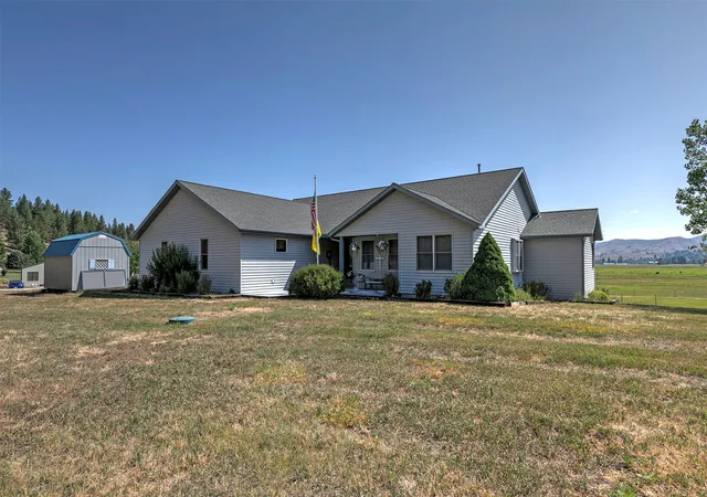 3rd image of 511 Gold Creek Loop, Hamilton, MT 59840 | MLS# 30054371