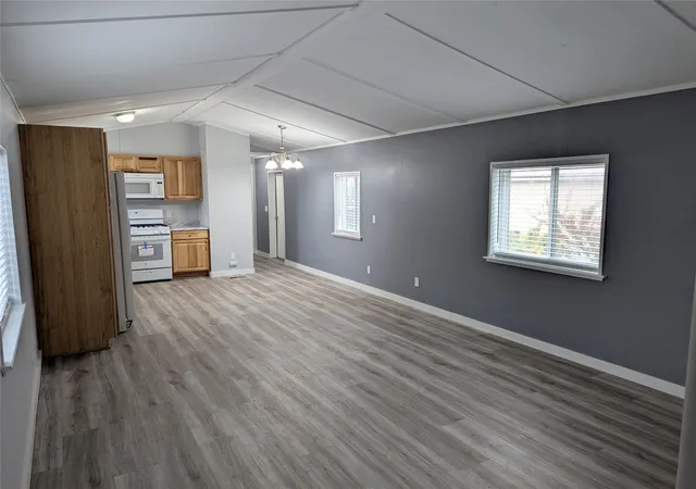 4th image of 163 Wagon Train Trl, Bozeman, MT 59715 | MLS# 30055236
