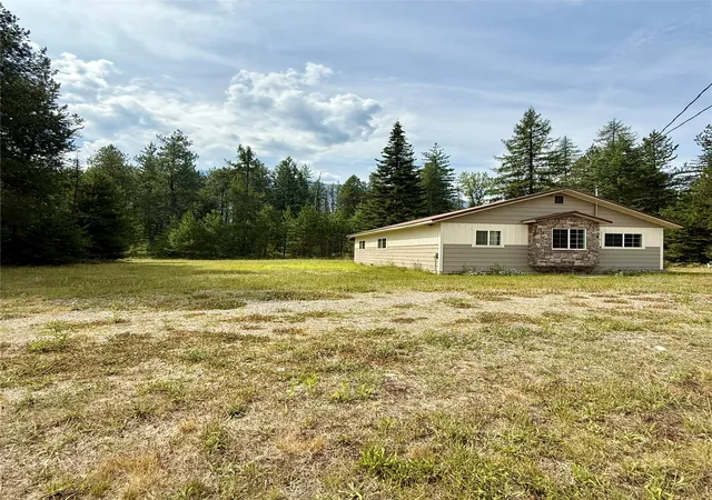 Photo 4 of Single family home for sale at 1234 Mt Hwy 200, Noxon, MT 59853 | MLS# 30055215 | Listing updated on 2026-07-29