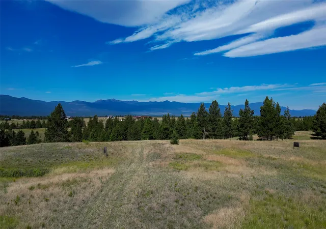3rd image of Nhn Prairie, Eureka, MT 59917 | MLS# 30055568