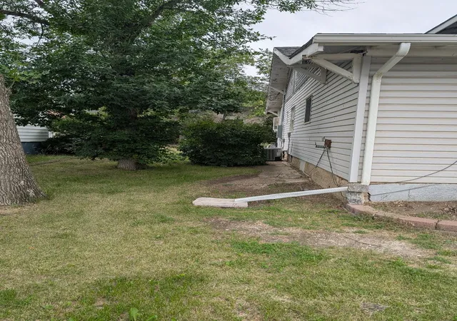 Homes for sale in Shelby, MT | 205 6Th Ave S, Shelby, MT 59474 | MLS# 30055746