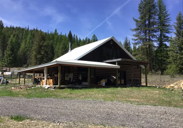 Homes for sale in De Borgia, MT | 360 Valley Dr, De Borgia, MT 59830 | MLS# 30056048