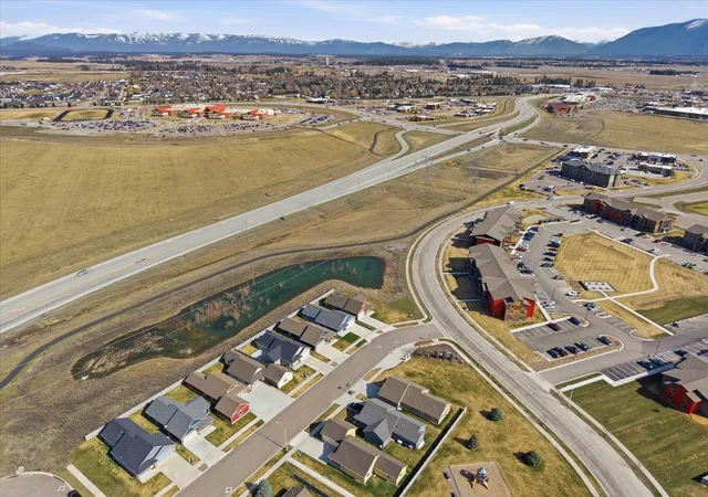 38th image of 405 Hollyhock Ln, Kalispell, MT 59901 | MLS# 30056875