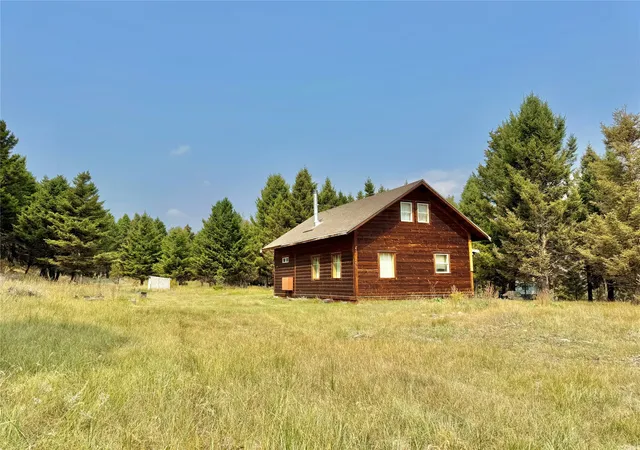Homes for sale in White Sulphur Springs, MT | 80 Lake Loop Dr, White Sulphur Springs, MT 59645 | MLS# 30057028