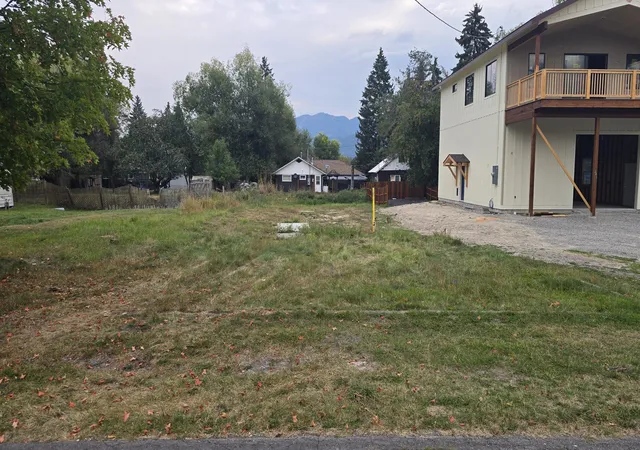 Homes for sale in Whitefish, MT | 252 W 4th St W, Whitefish, MT 59937 | MLS# 30057368